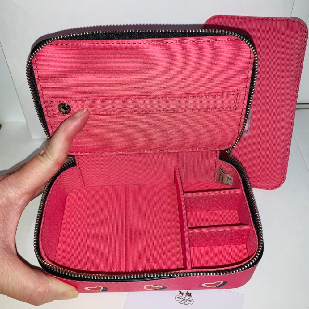 NWT Coach Leather Heart Travel Jewelry Box - Picture 8 of 8